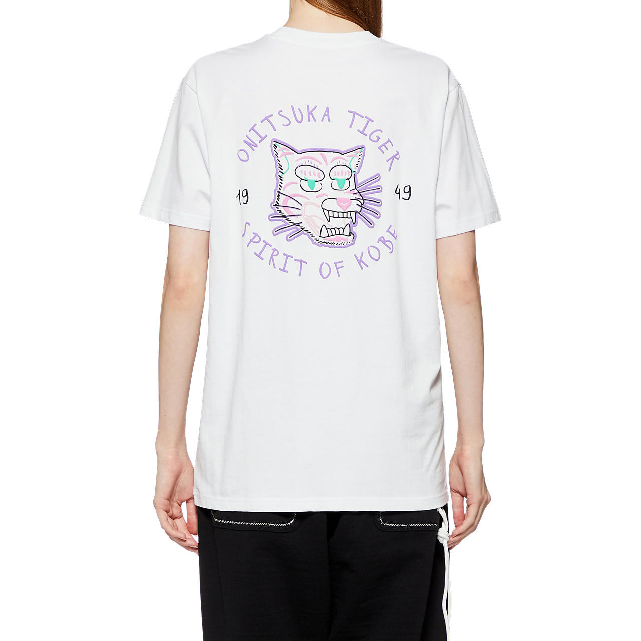 GRAPHIC TEE