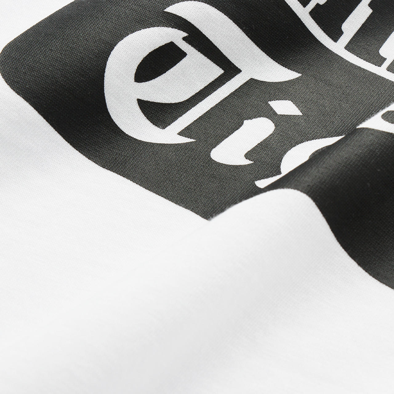 LOGO TEE