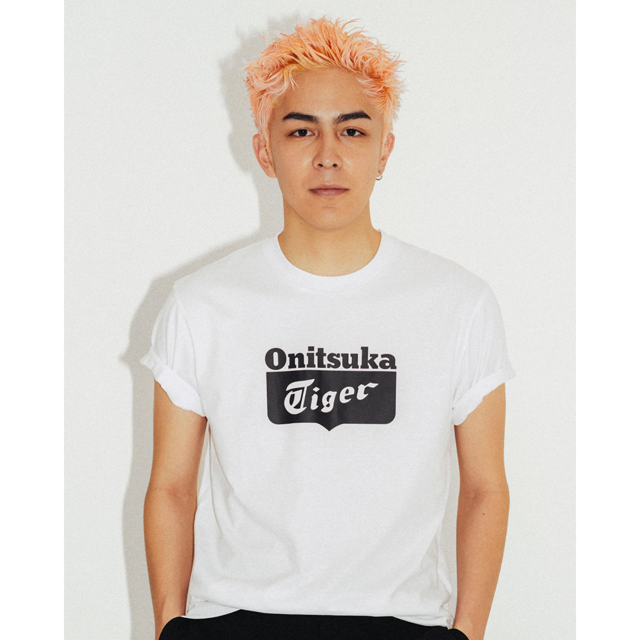 LOGO TEE