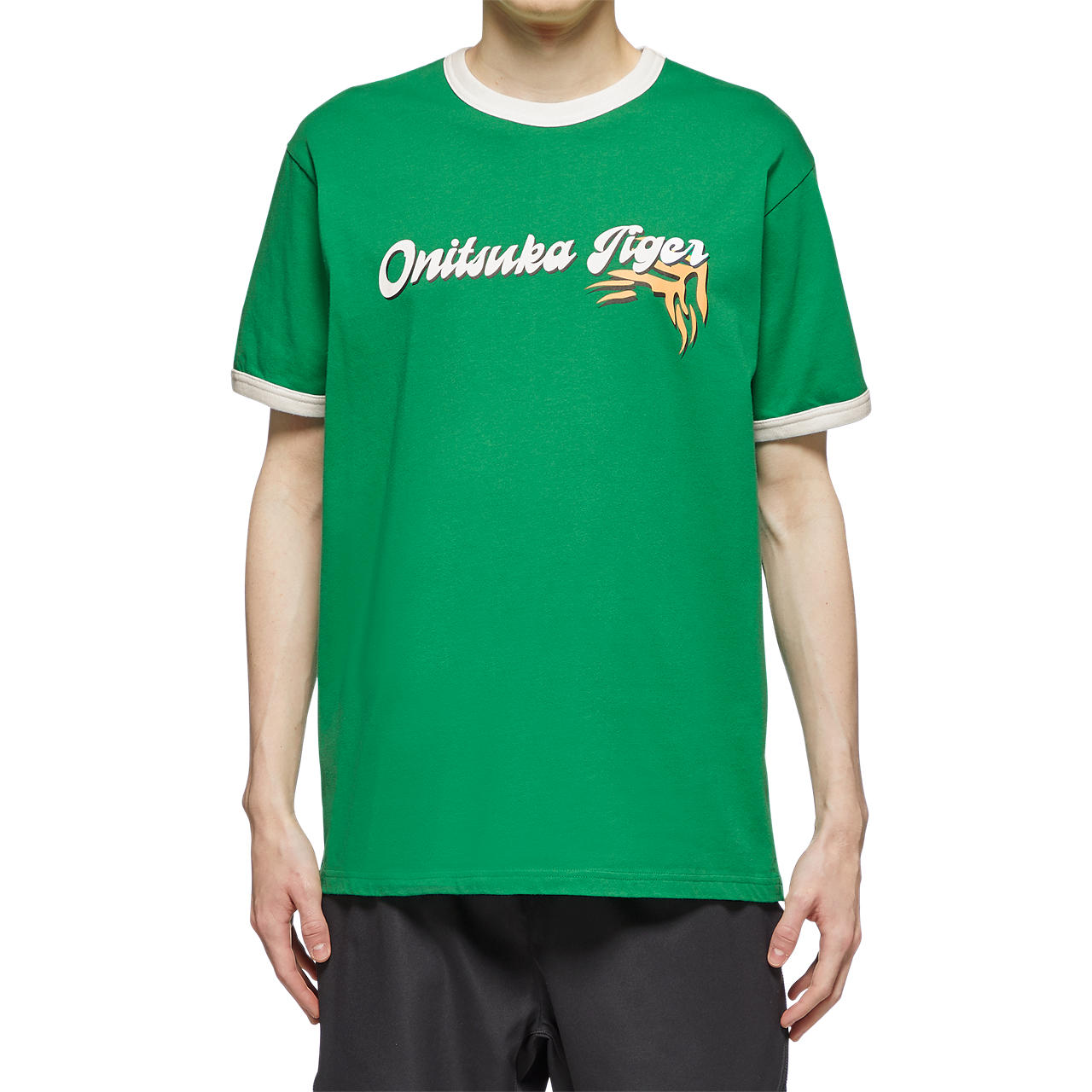 GRAPHIC TEE