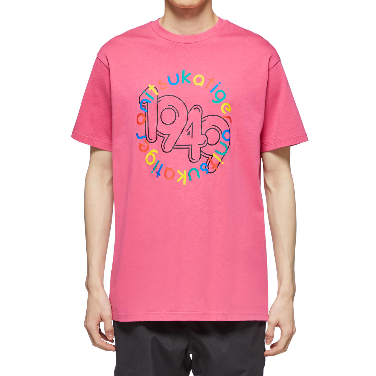 GRAPHIC TEE