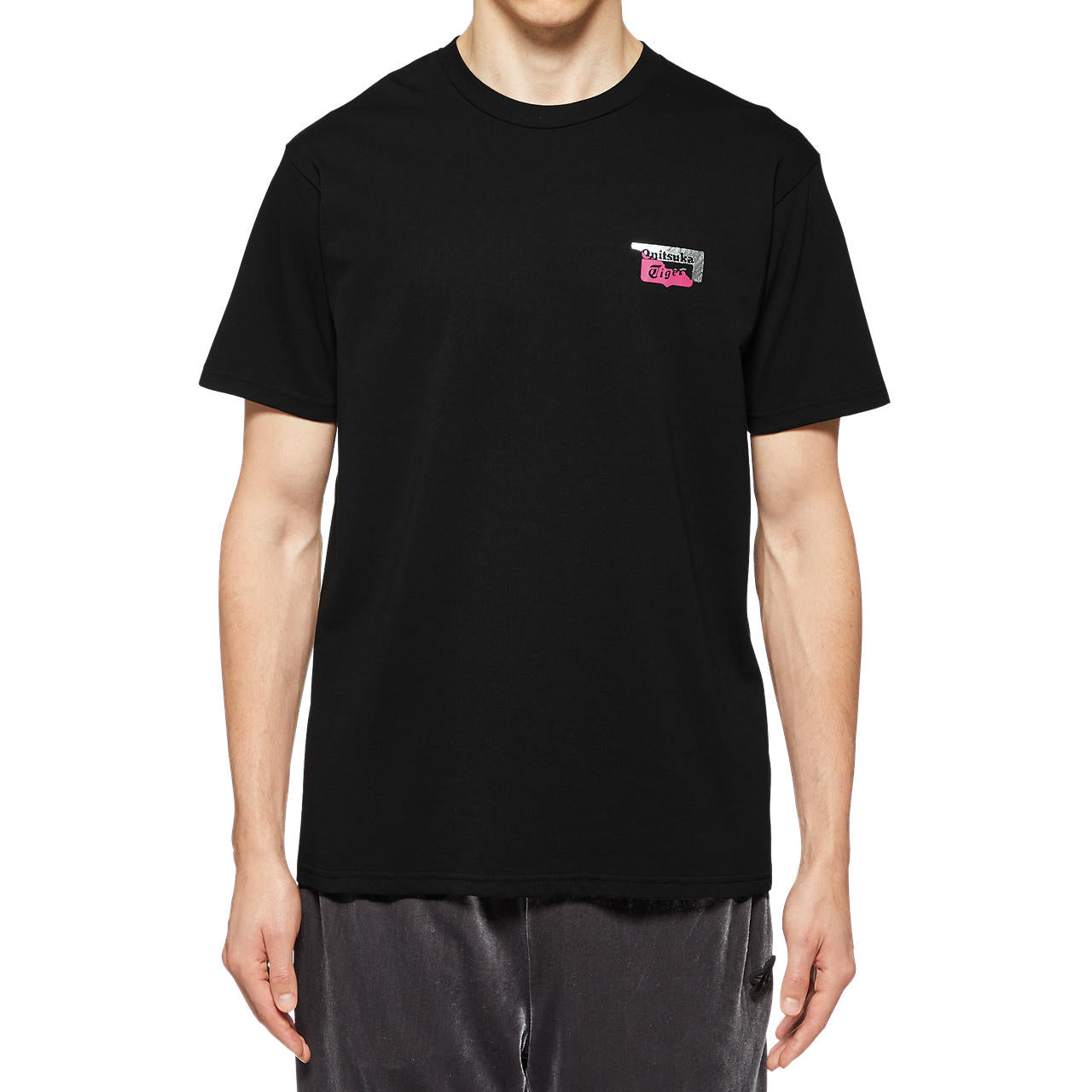 GRAPHIC TEE
